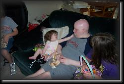 38MerryHeyIWantThat2 * 1800 x 1200 * (1.23MB)